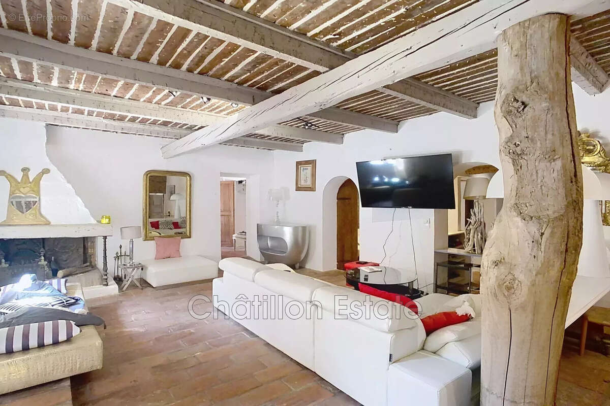 Maison 398 m² à Cannes  - photo 2