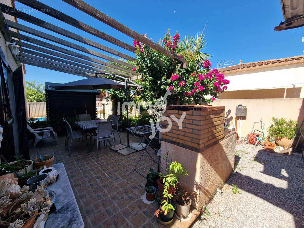 Maison à LEZIGNAN-CORBIERES