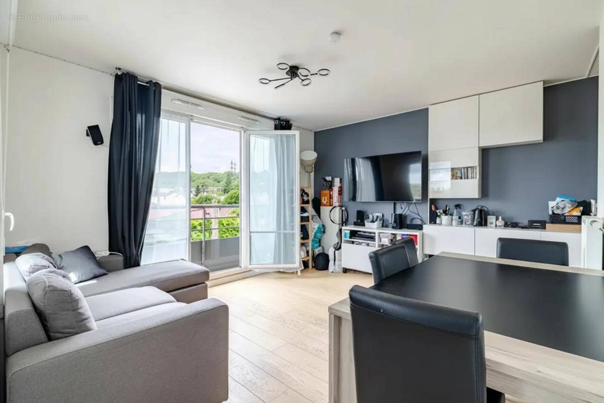 Appartement à NEUILLY-SUR-MARNE