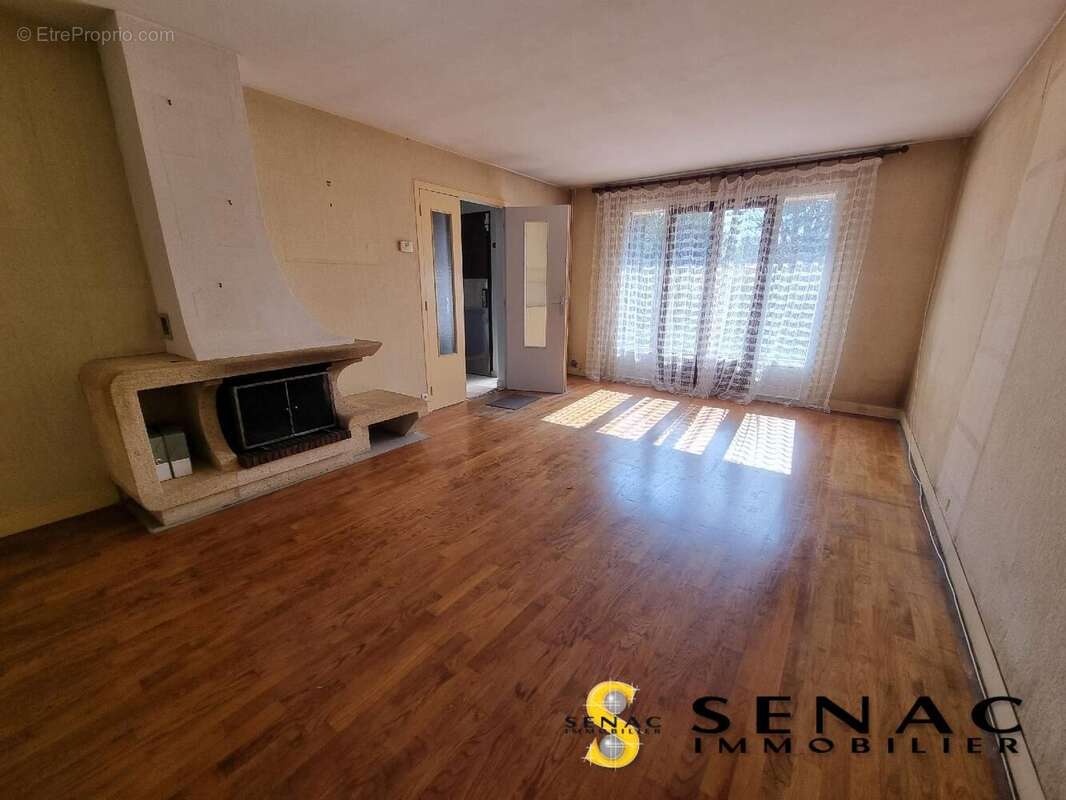 Maison à SAINT-LEU-LA-FORET