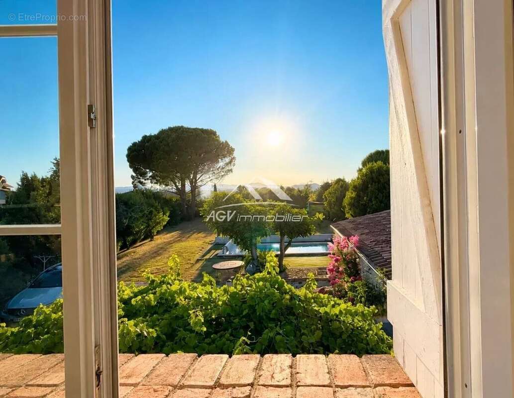 Mas de 220 m² – 6 chambres – Terrain de 1 722 m² – Piscine chauffée - photo 14