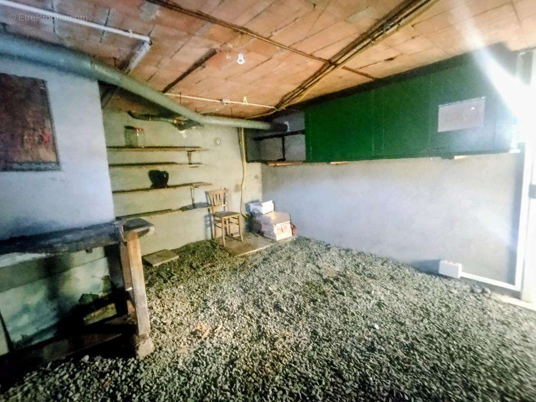 Maison à PLANCHER-BAS
