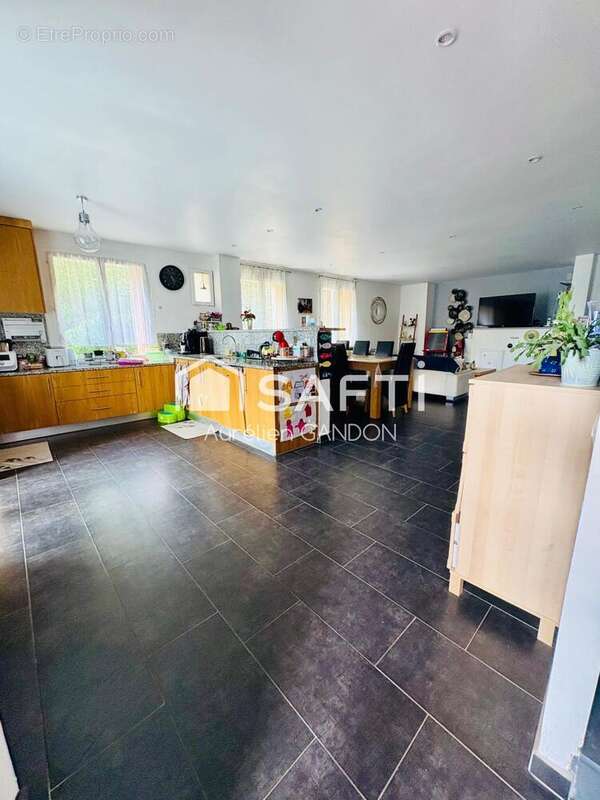 Photo 4 - Maison à LE CHATELET-EN-BRIE