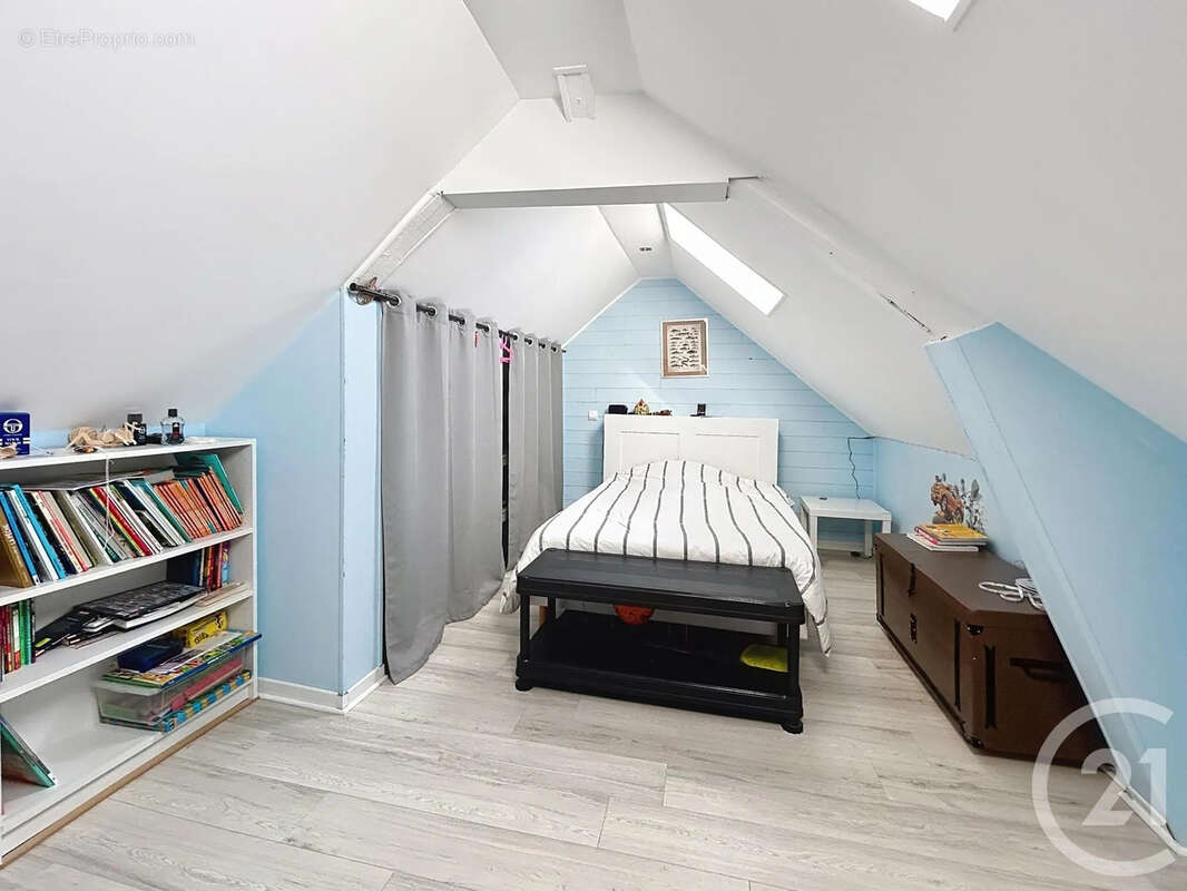 Maison à CHAMPILLON