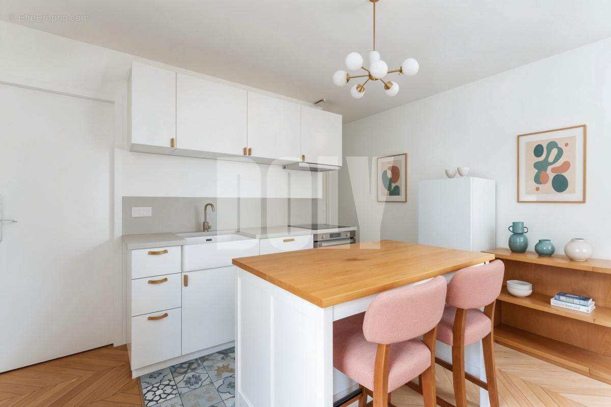 Appartement à PARIS-15E