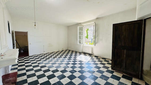 Maison à VAISON-LA-ROMAINE