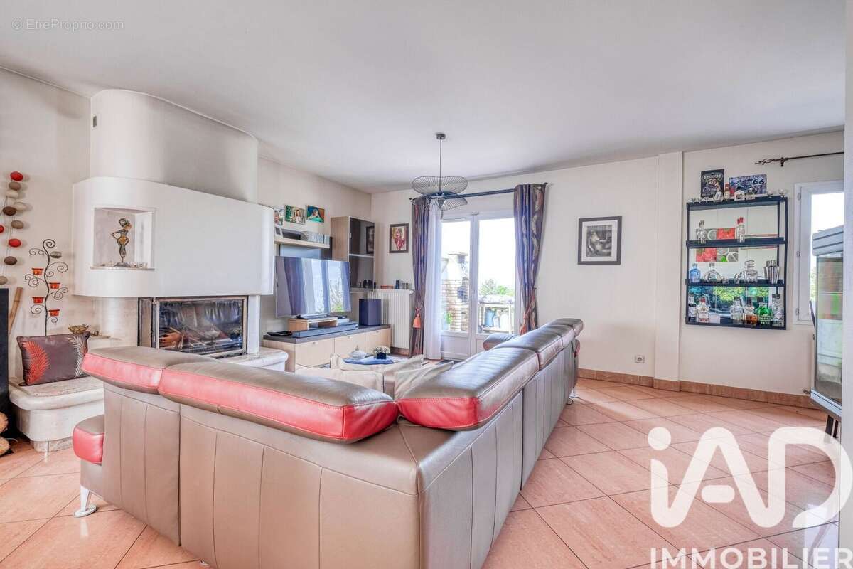 Photo 5 - Maison à LIMEIL-BREVANNES