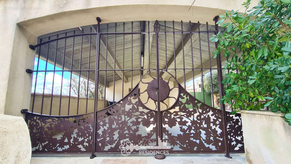 Maison à GOUDARGUES