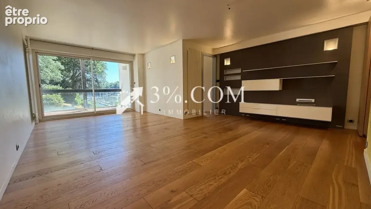 Situé sur le port de Saint-Goustan, à Auray, cet appartement - photo 7