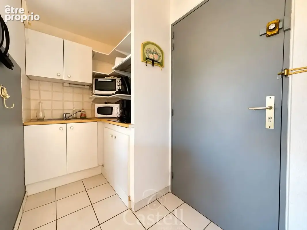**** Appartement 2 pièces + parking avec accès direct à la plage *** - photo 4