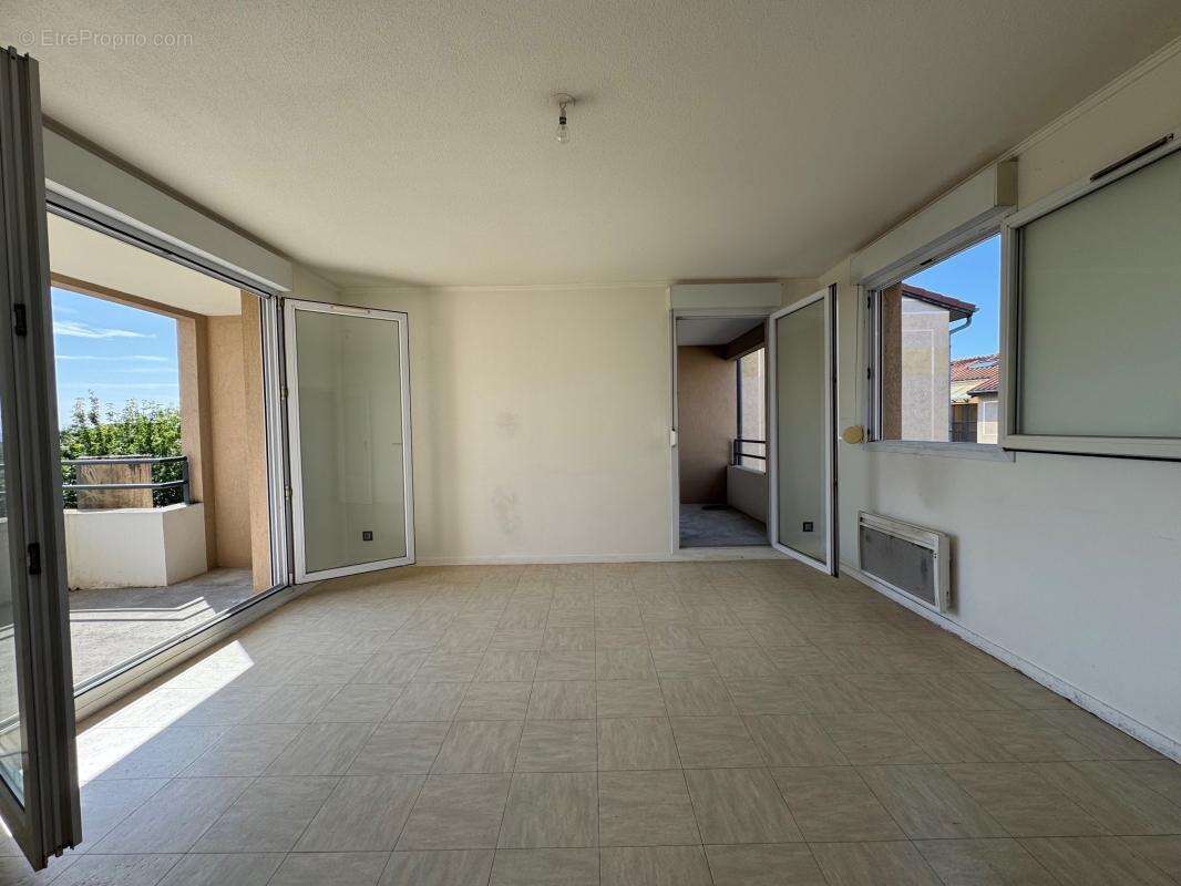 Appartement à VILLEFONTAINE