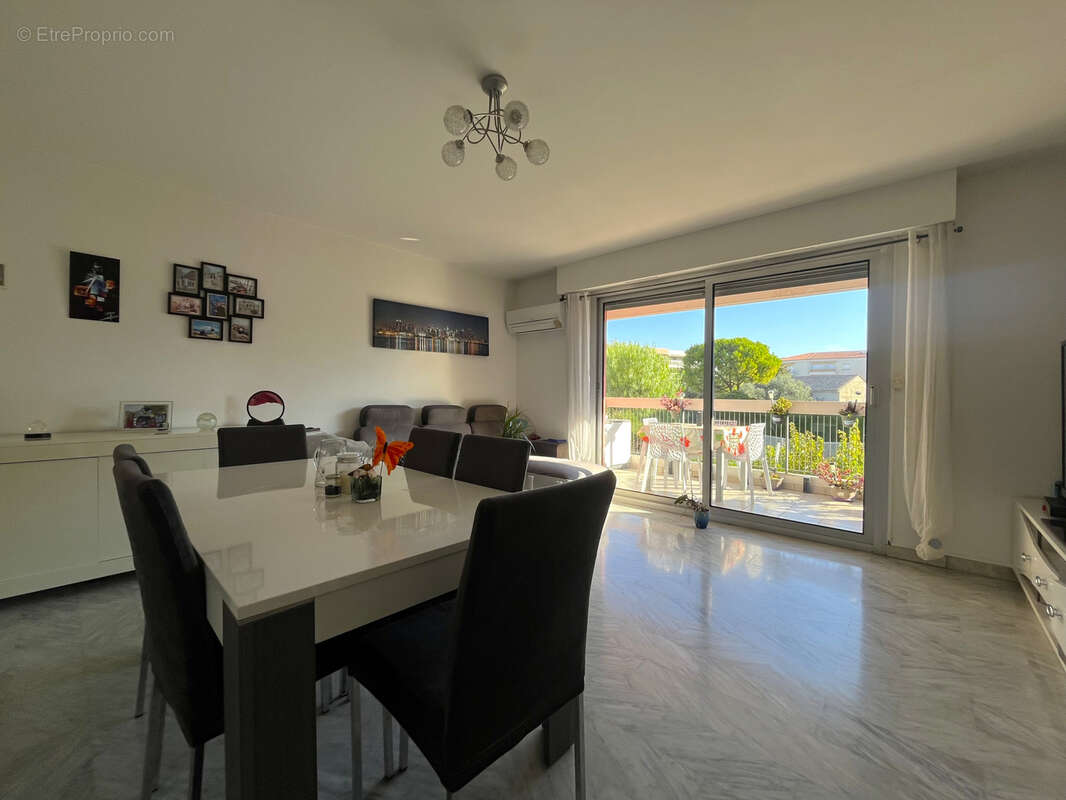 Appartement à CAGNES-SUR-MER