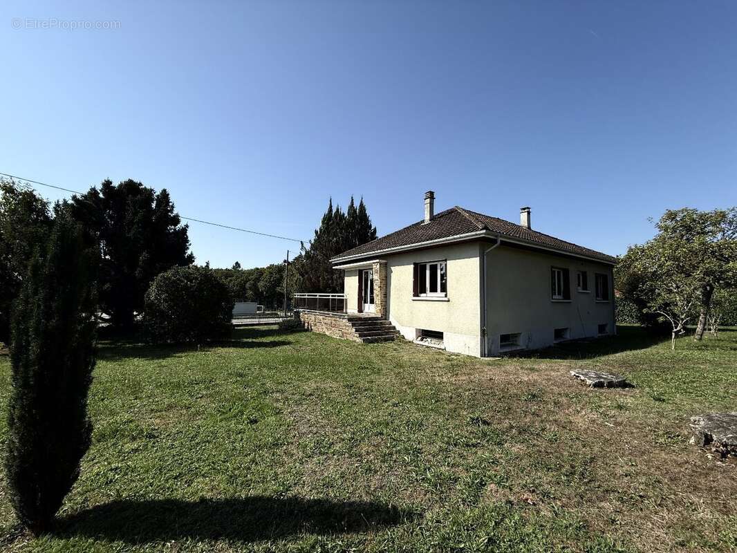 Maison à RILHAC-RANCON