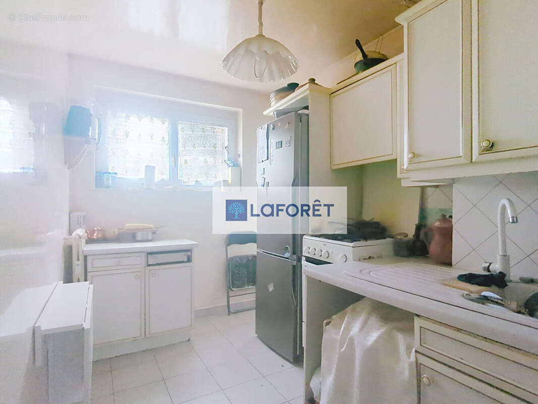 Appartement à SARTROUVILLE