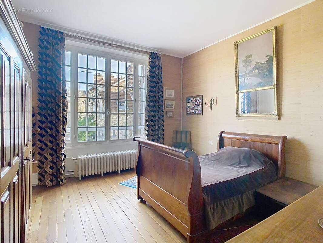 Maison à LE CHESNAY