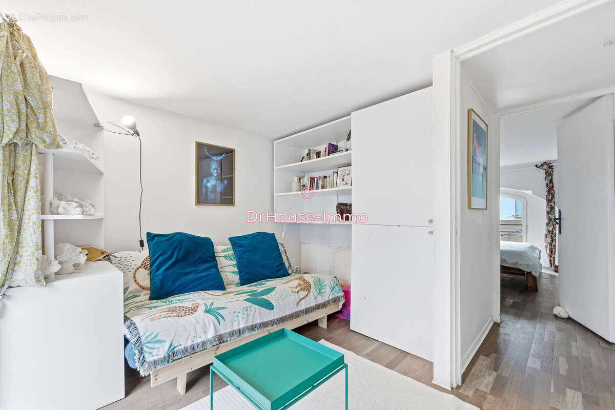 Appartement à PARIS-11E