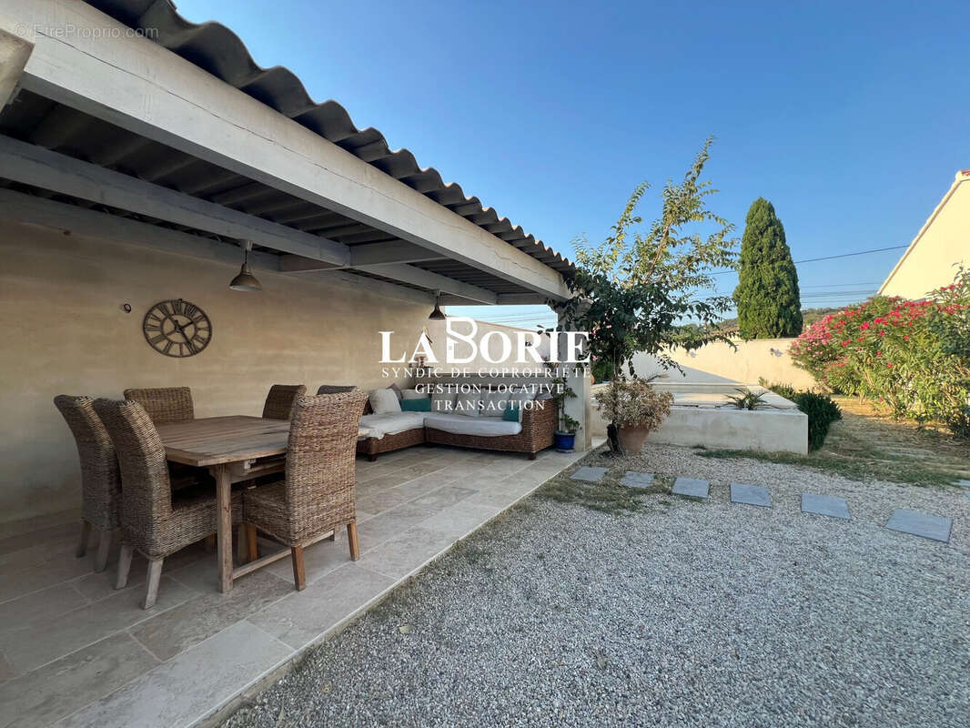 Maison 147 m² à Piolenc  - photo 3