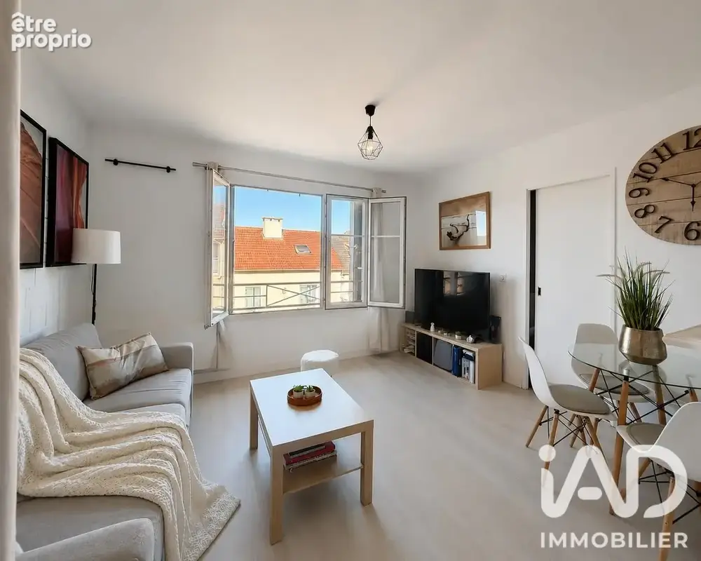 Photo 1 - Appartement à BAILLY-ROMAINVILLIERS