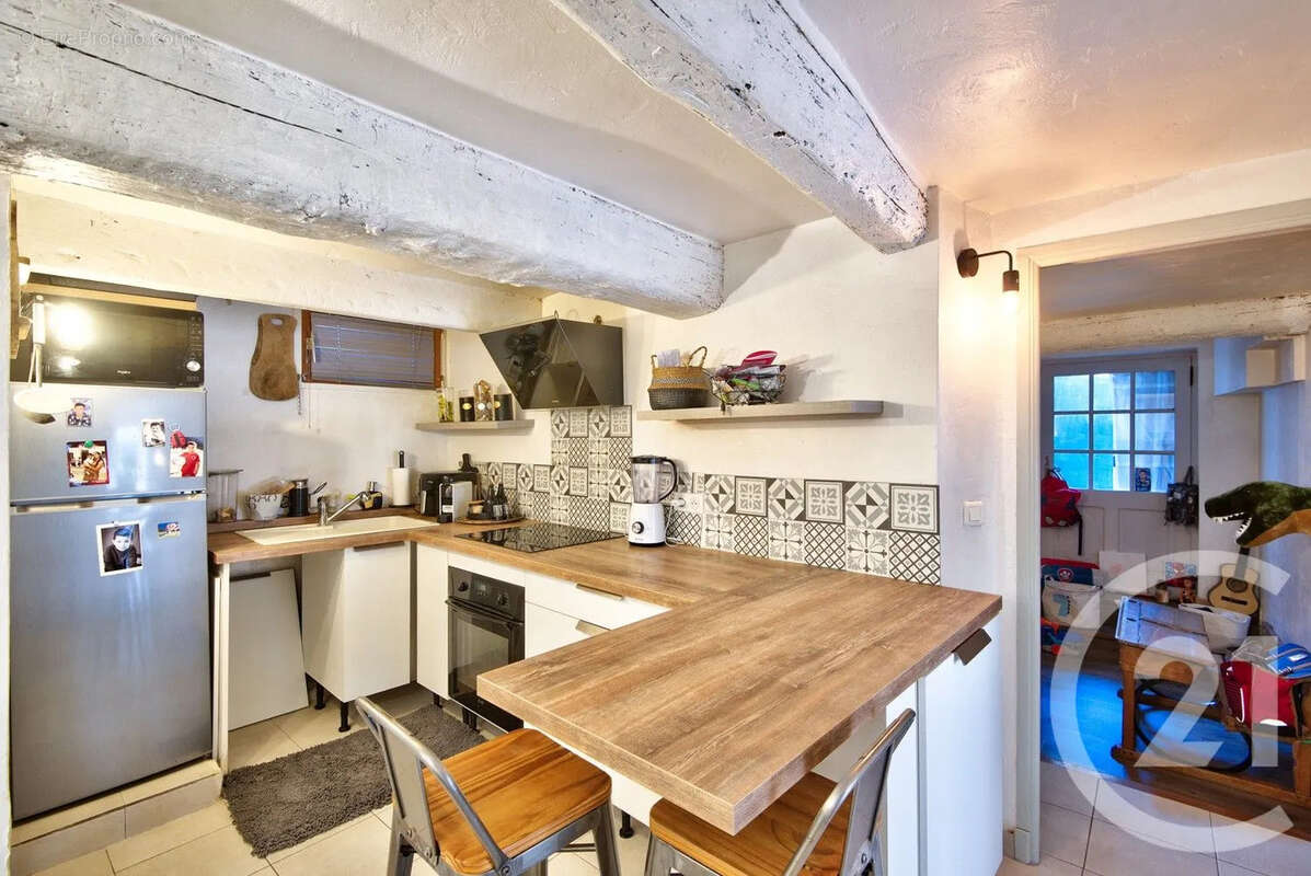 Appartement à LA COLLE-SUR-LOUP