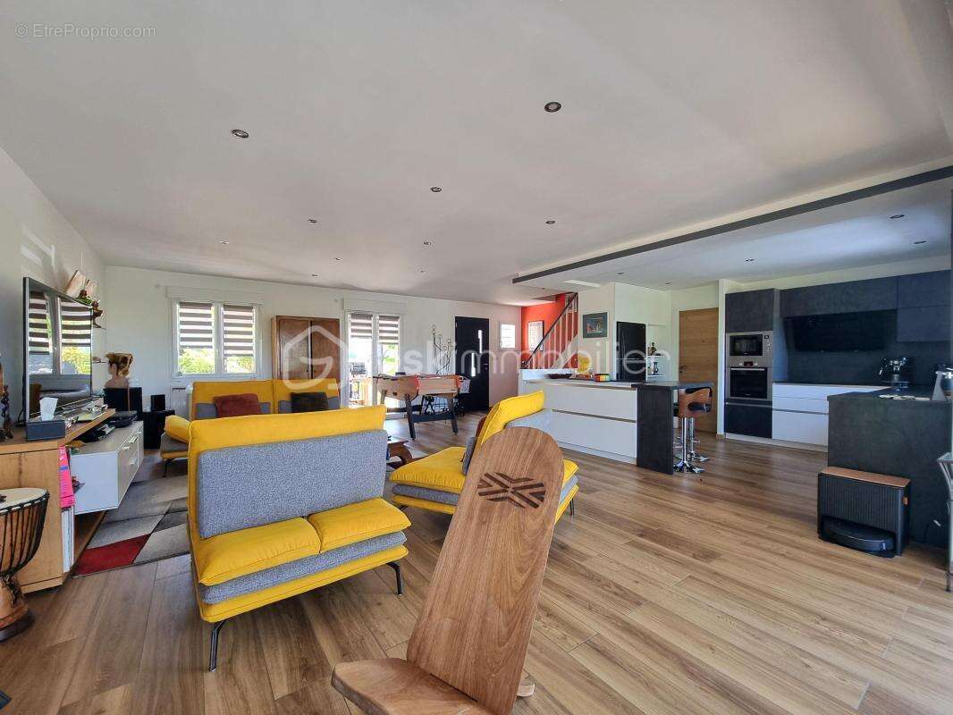 Maison lumineuse_ 3 chambres _ garage et jardin !!! - photo 7