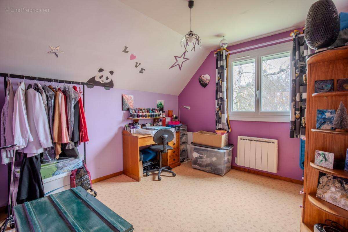 Maison à MONTALET-LE-BOIS