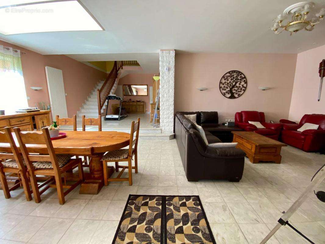 Maison à TERGNIER