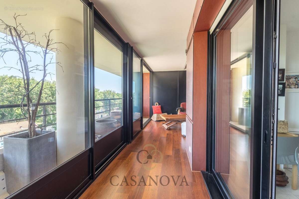 Montpellier Centre  Appartement au sein de la résidence Saint-Charles - photo 13