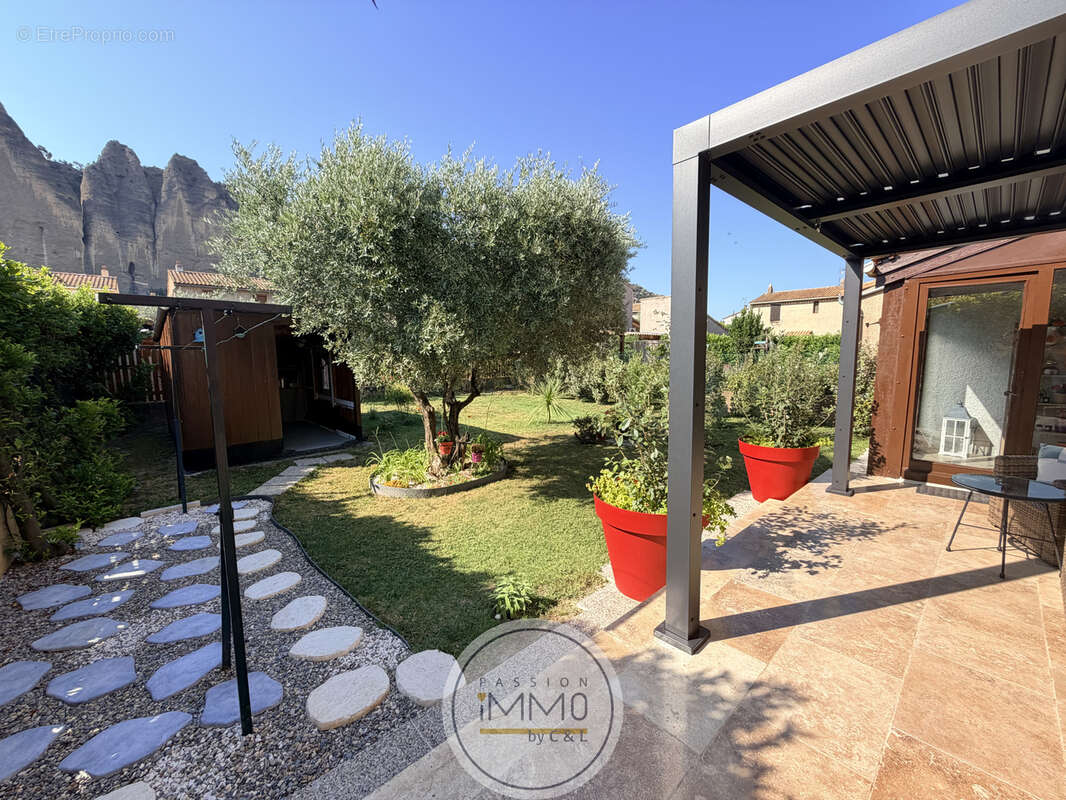 Maison t4   87 m2   3 chambres   terrasse   jardin   garage - photo 3