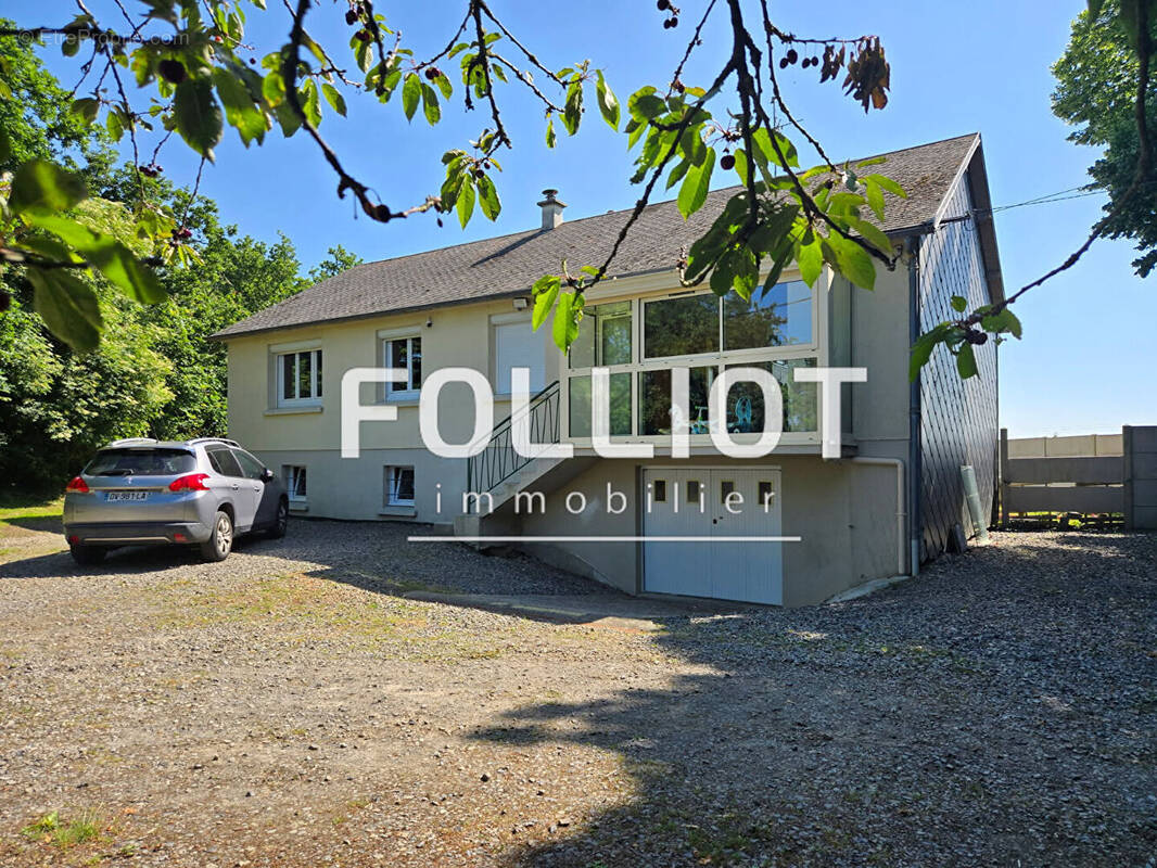 Maison à SAINT-PAIR-SUR-MER