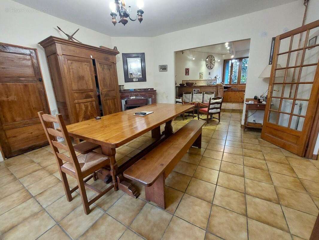 20250128143202 - Maison à ARBAS