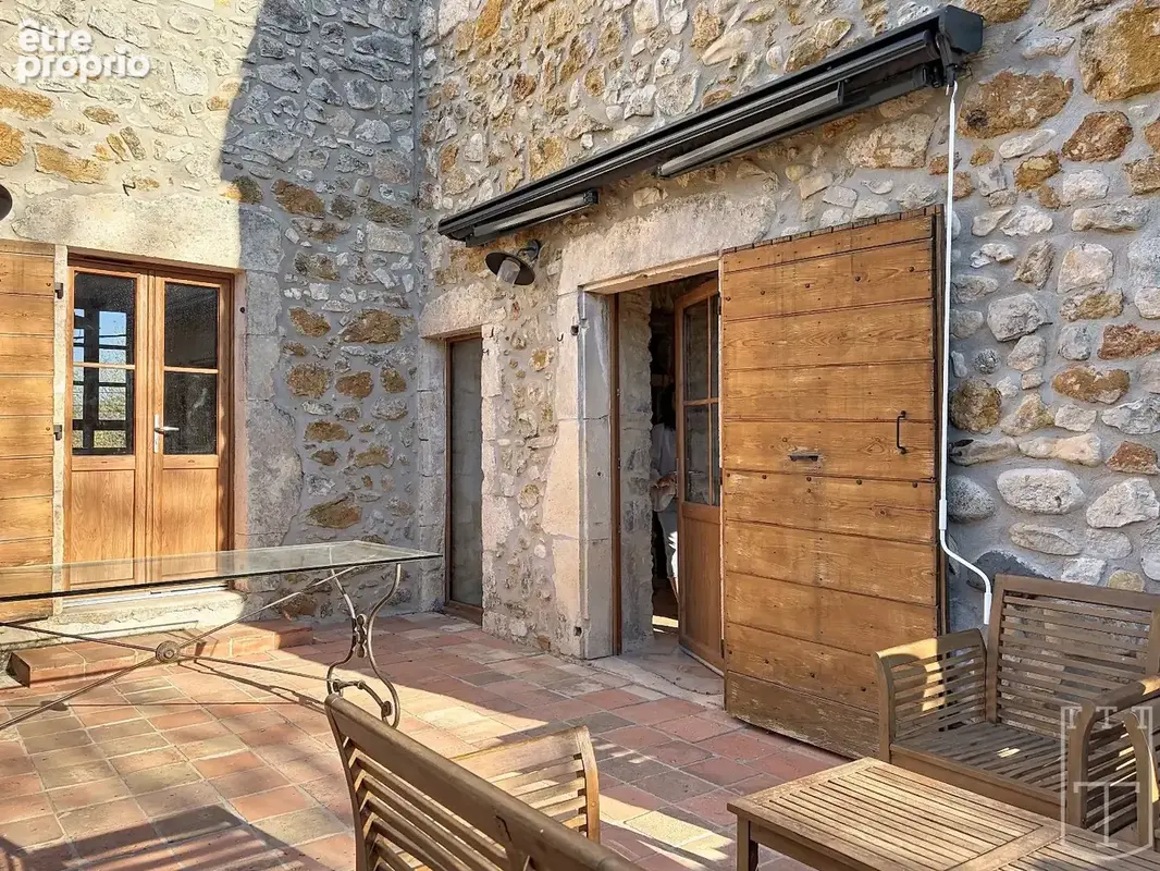 Maison de caractère au coeur du village - photo 36