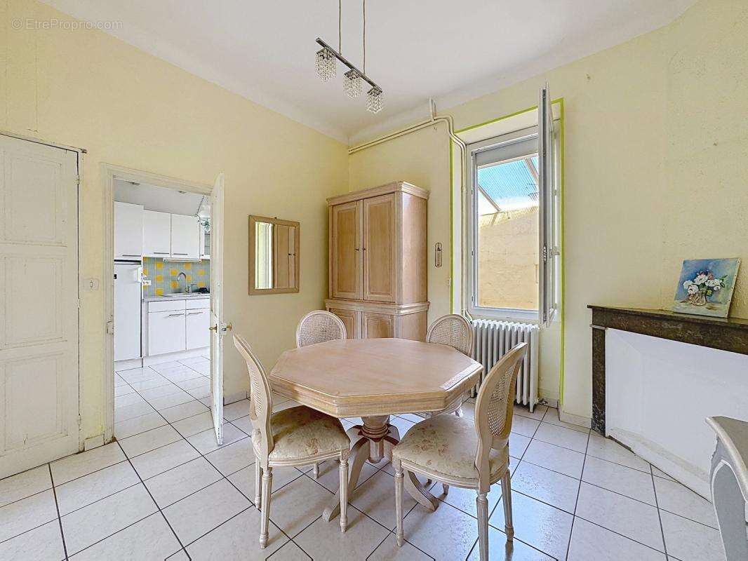 Maison à AVIGNON