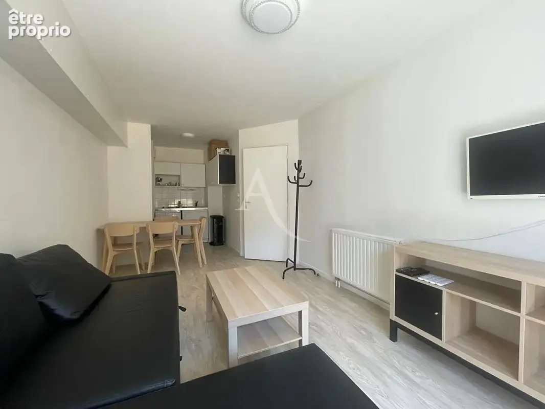 Appartement Nantes 2 pièce(s) 40.57 m2 - photo 2