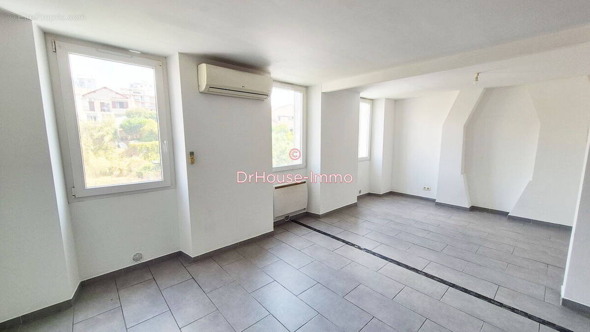 Appartement à MARSEILLE-14E