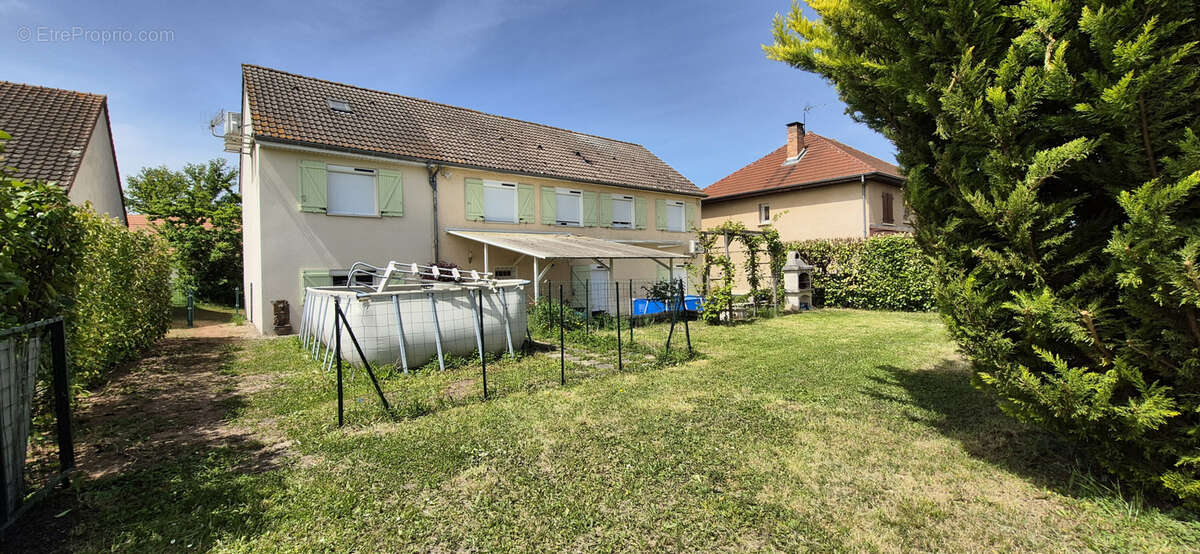 Maison à DOMERAT