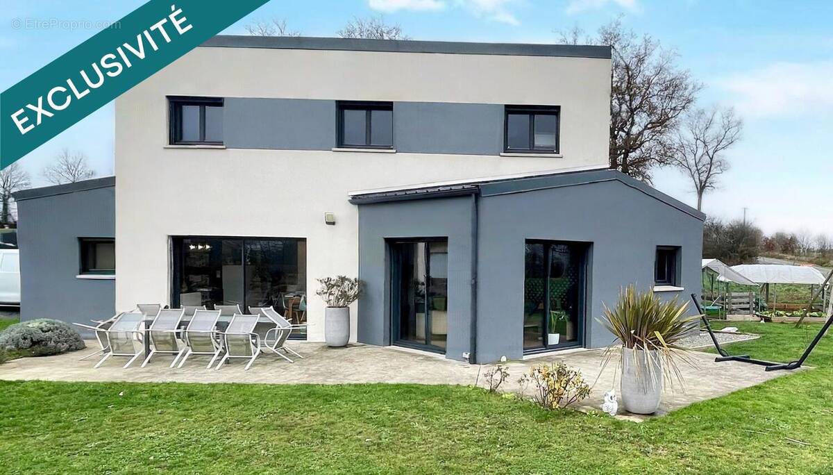 Photo 1 - Maison à MAYENNE