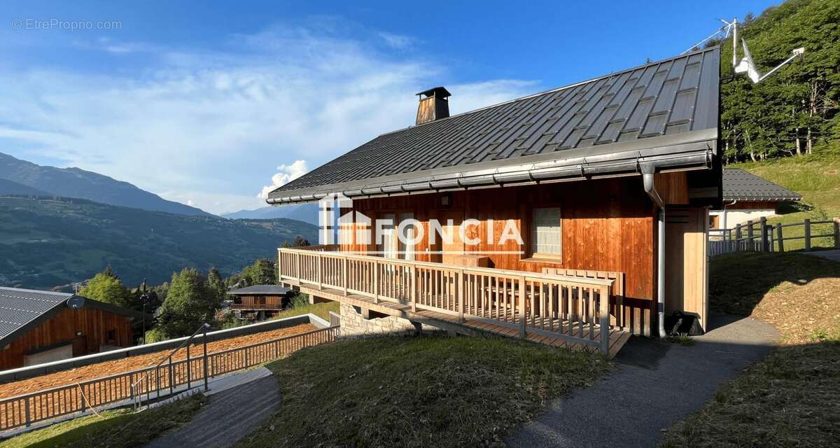 Maison à LES AVANCHERS-VALMOREL