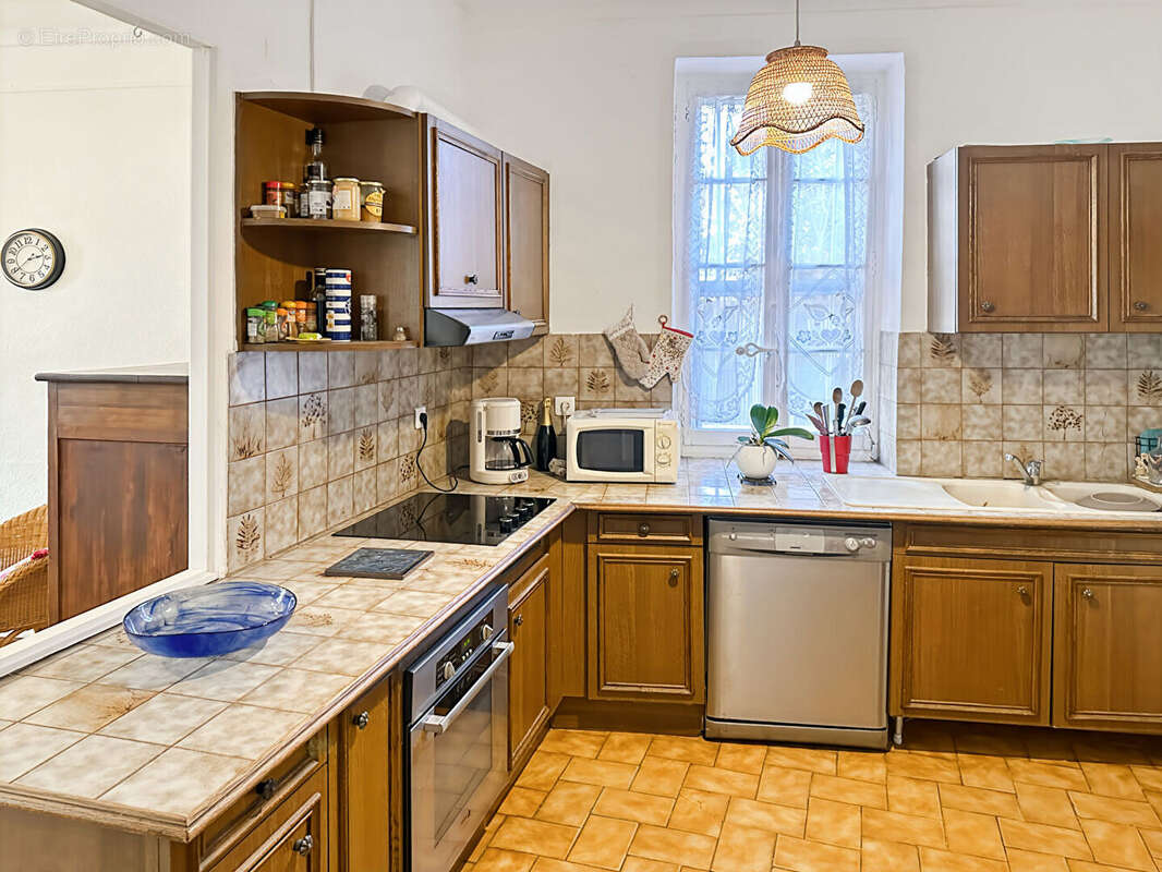 Maison à CHATEAURENARD