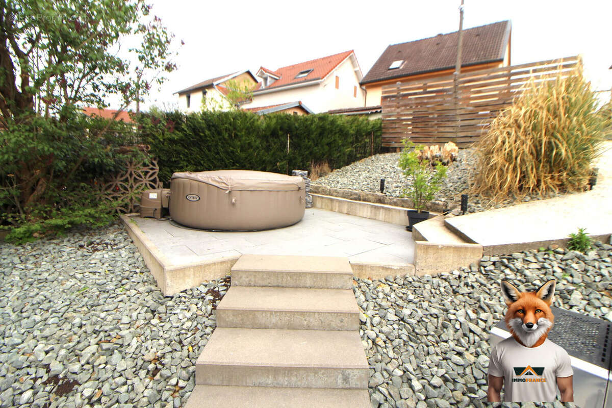 Maison à BADEVEL