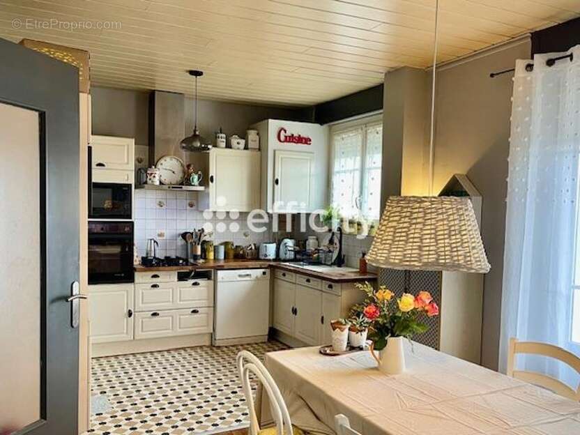 Appartement à ROUSSILLON