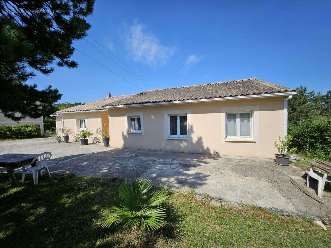 Maison à BEAUSSAC