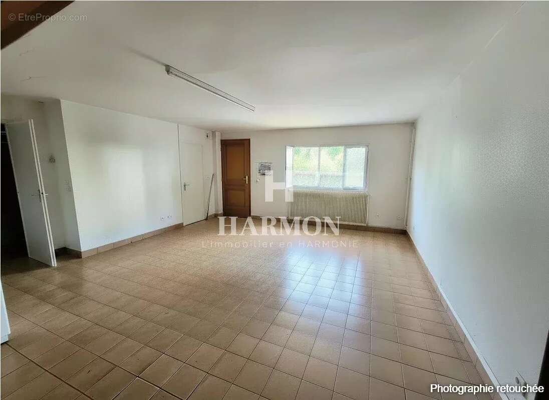 Harmon à vendre : Maison de charme 180 m² à Bizanos avec jardin clôturé - photo 4