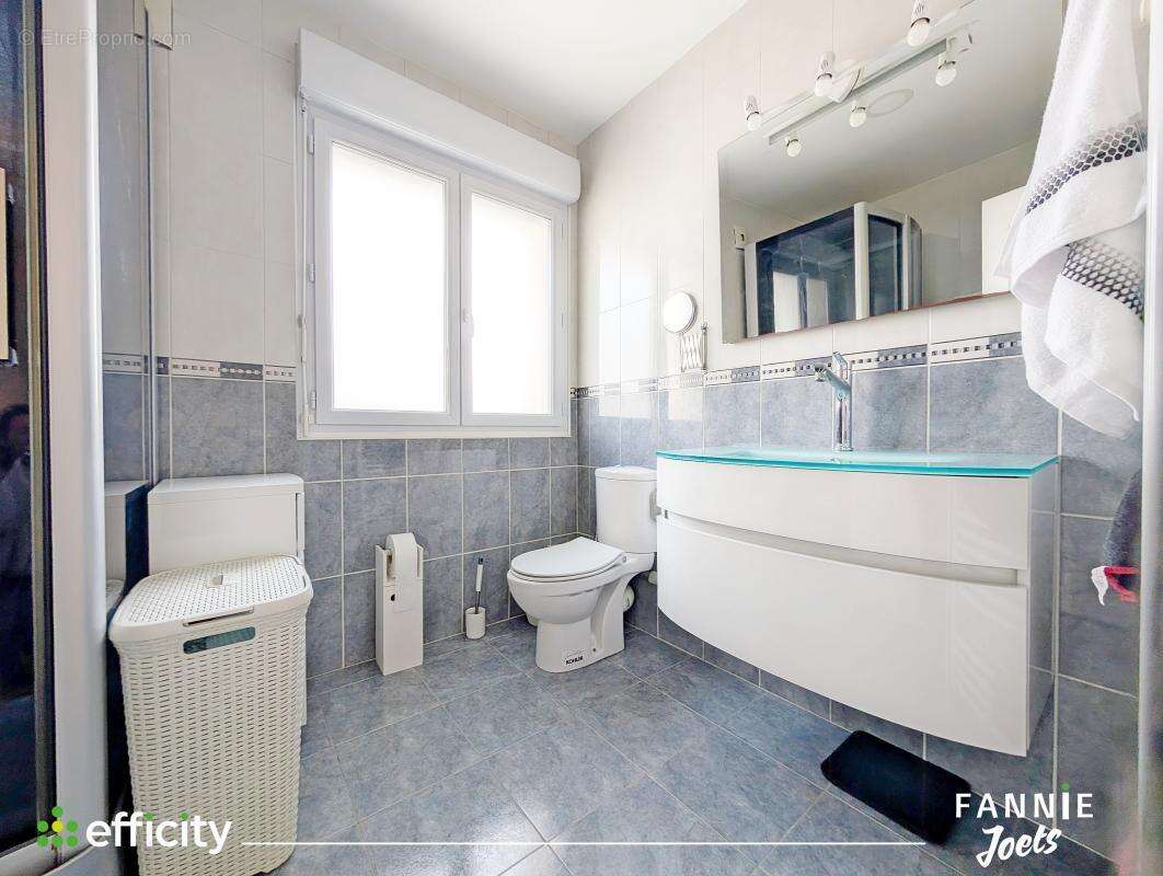 Maison à SAINT-GRATIEN