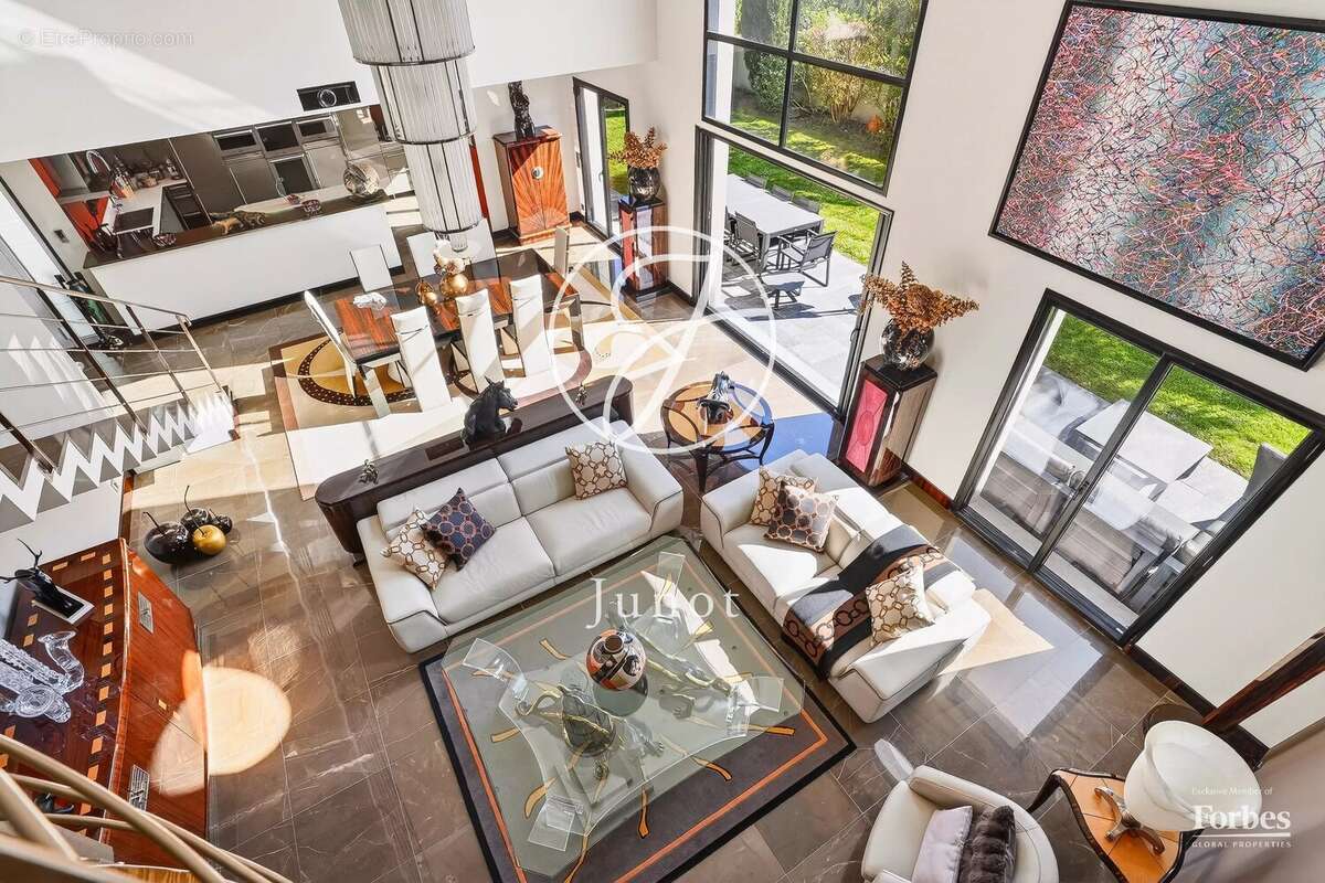 Maison à CROISSY-SUR-SEINE