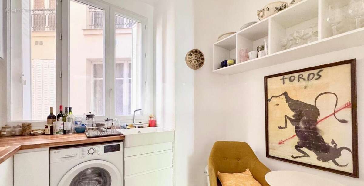 Appartement à PARIS-12E