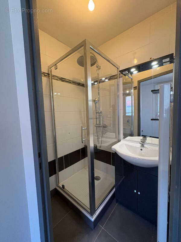 Appartement 32m² à janneyrias - photo 11