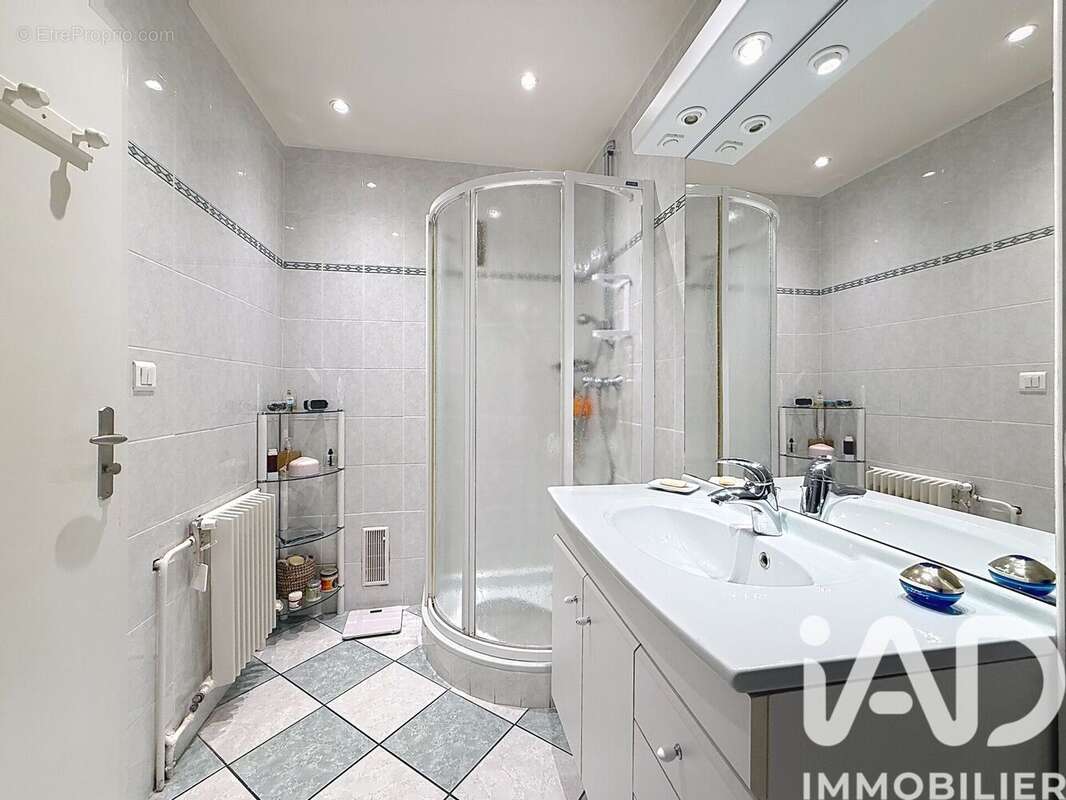 Photo 8 - Appartement à VILLEFRANCHE-SUR-SAONE