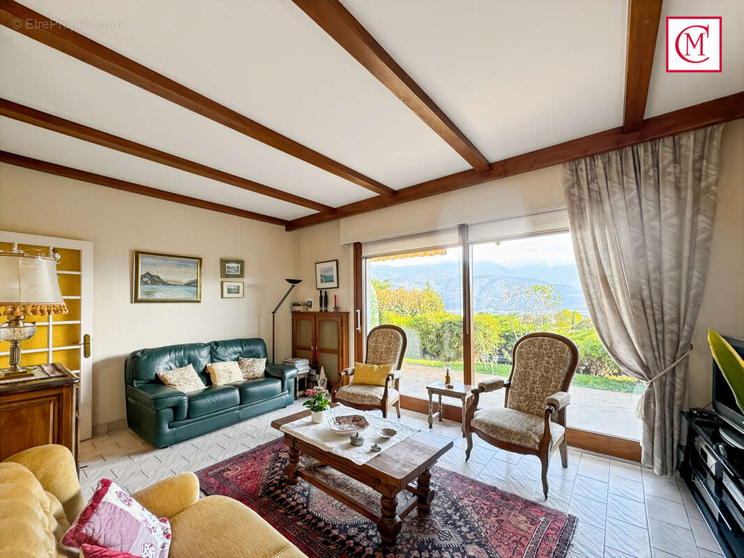 Maison à SAINT-ISMIER