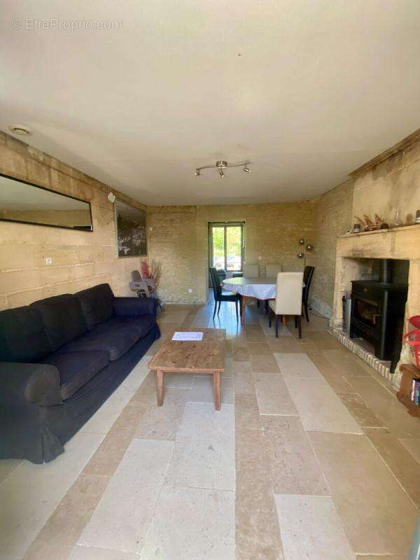 Maison à CREULLY