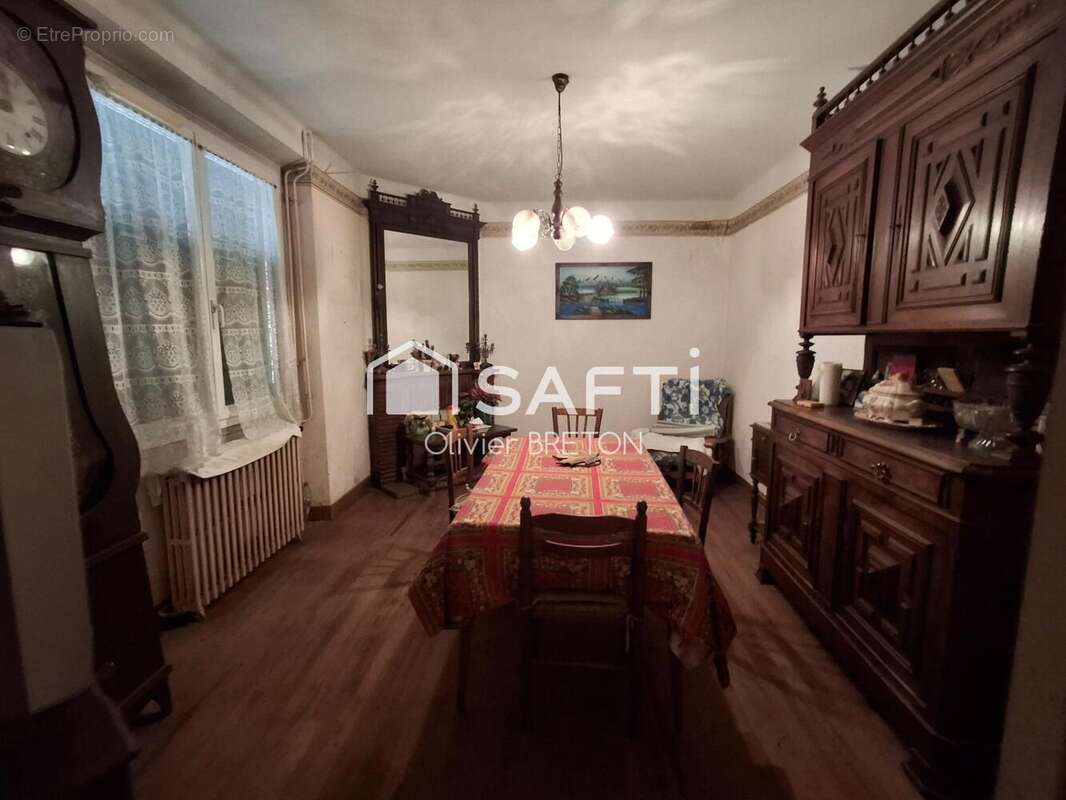 Maison 171 m² à Pamiers  - photo 2